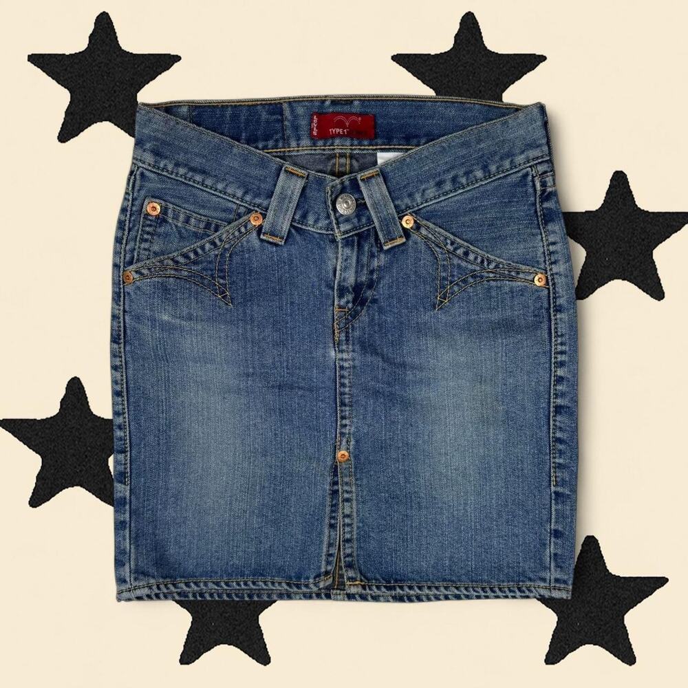 ★ Levi’s denim mini skirt — western style ★